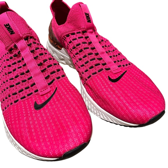 Nike Women’s Vibrant Pink Phantom Running Slip In Sneakers Sz-12 - Picture 2 of 7